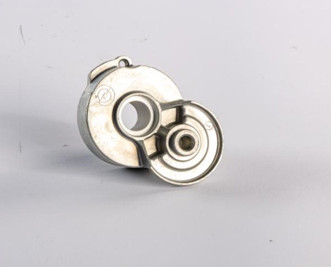 在裝配時(shí)，張緊器鋁壓鑄件與周邊部件如何匹配？